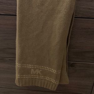 Michael Kors scarf